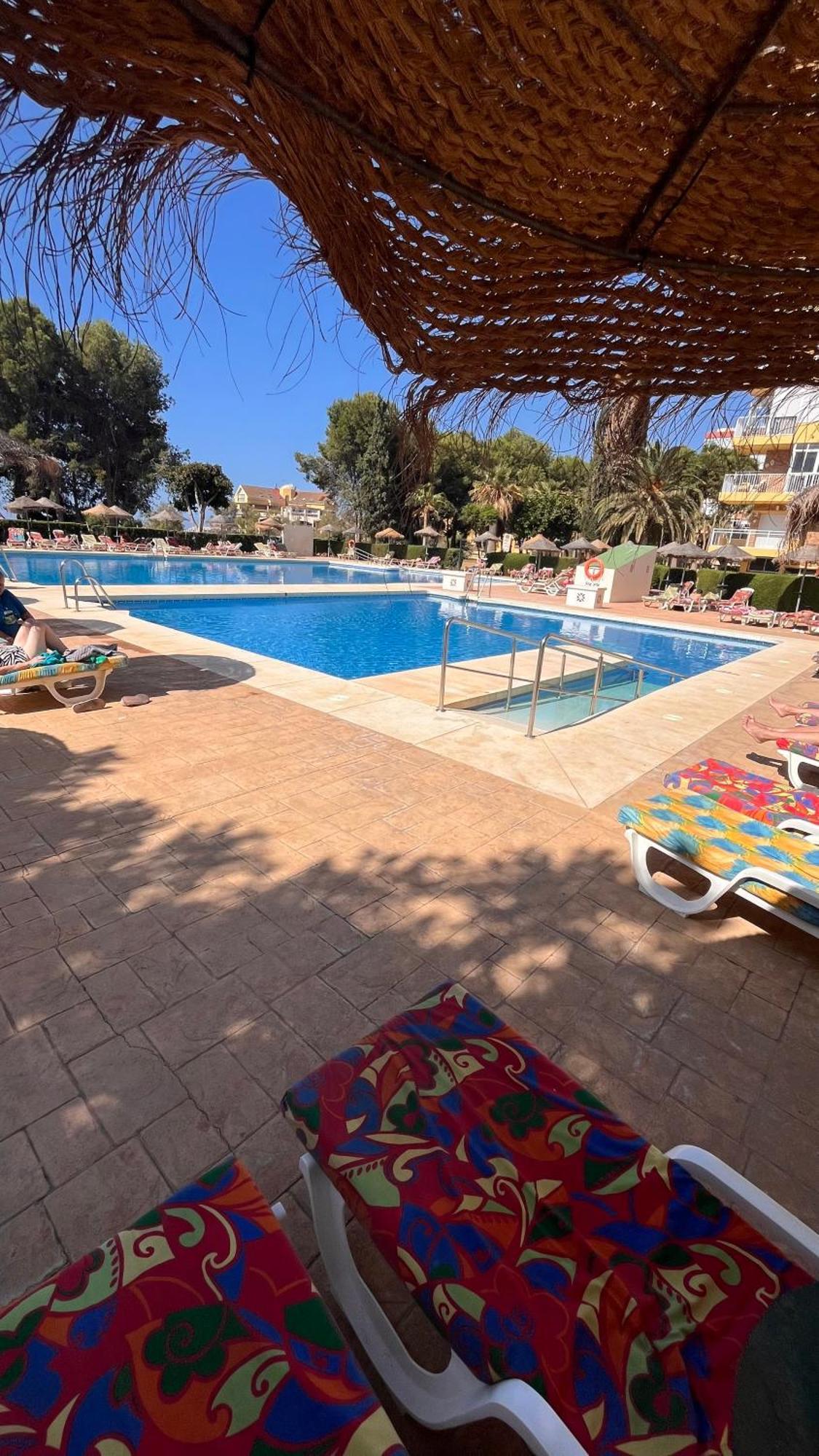 Coastal Feeling, Pools & Views Apt Agata 베날마데나코스타 외부 사진